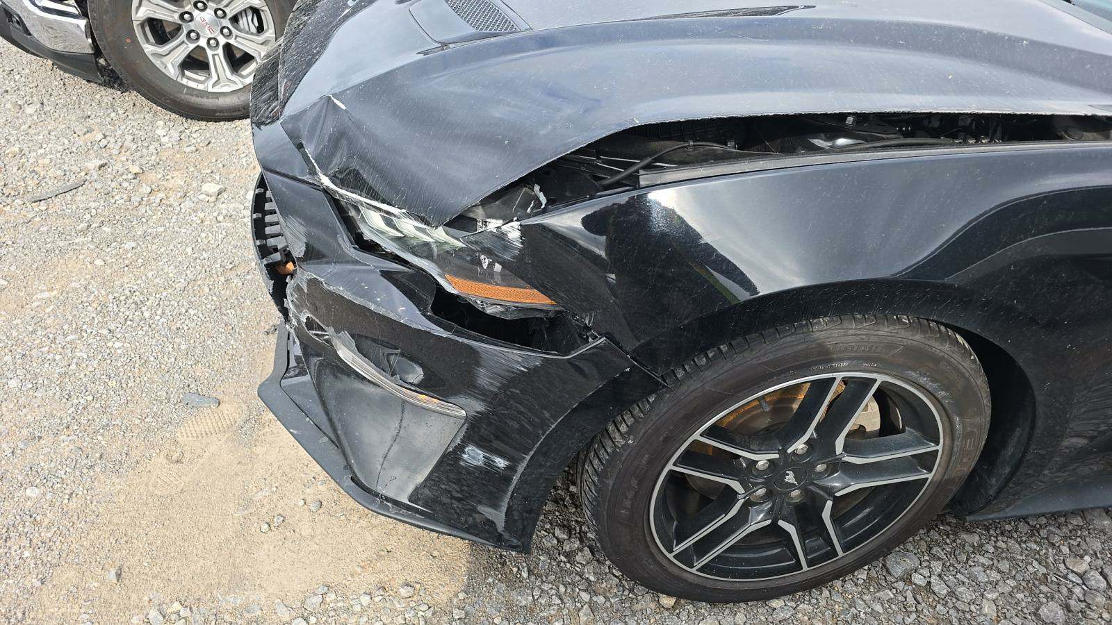 2022 Ford Mustang EcoBoost Premium RWD