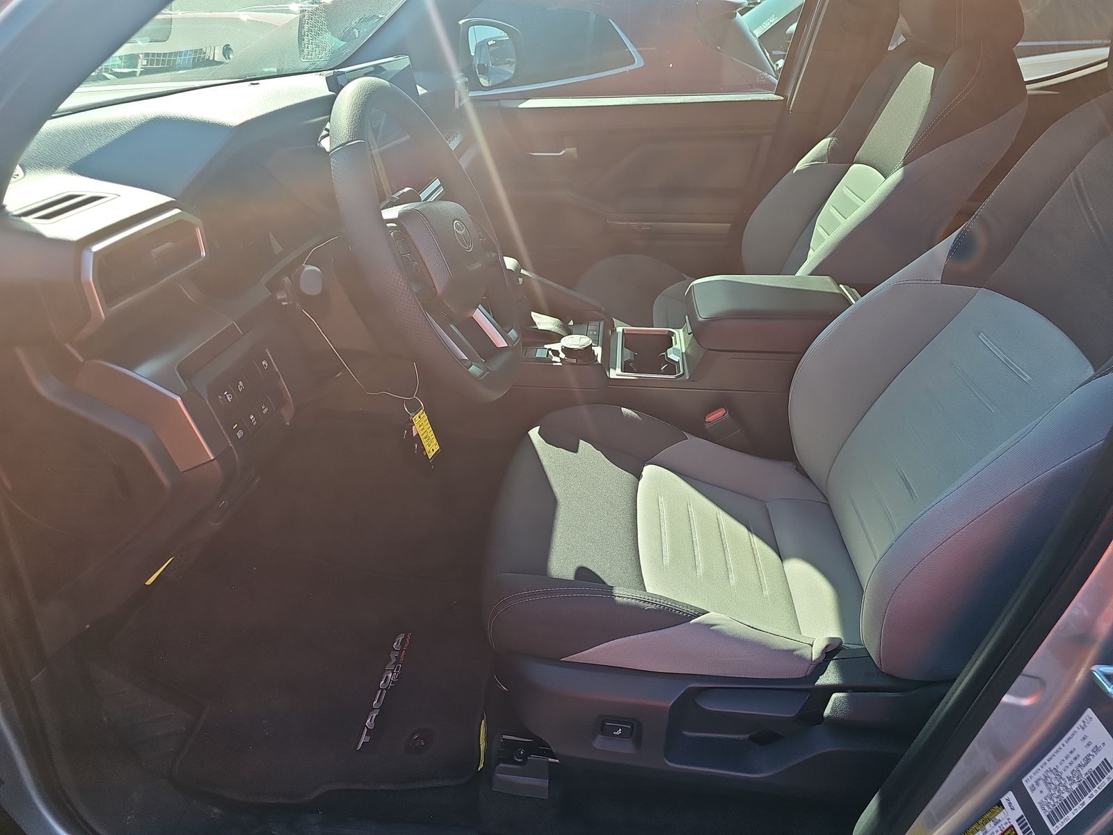2024 Toyota Tacoma Hybrid TRD Off-Road AWD