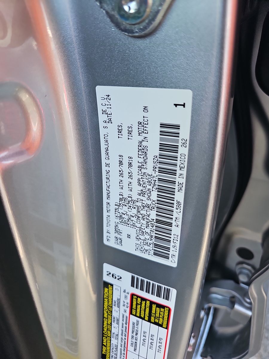 2024 Toyota Tacoma Hybrid TRD Off-Road AWD