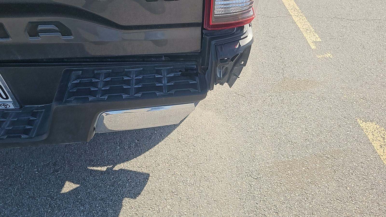 2022 Toyota Tacoma SR5 RWD