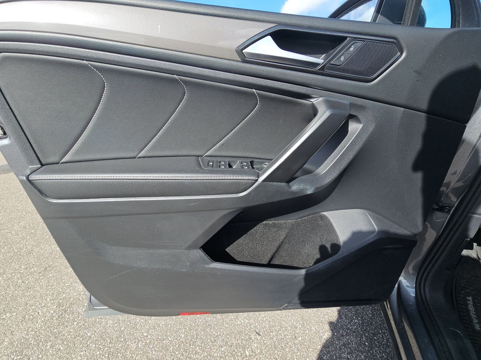 2022 Volkswagen Tiguan 2.0T SE AWD