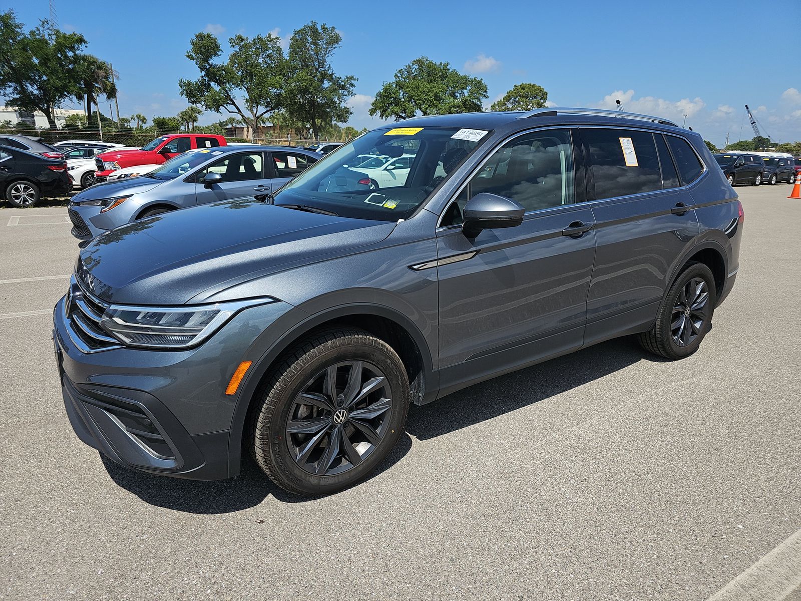 2022 Volkswagen Tiguan 2.0T SE AWD