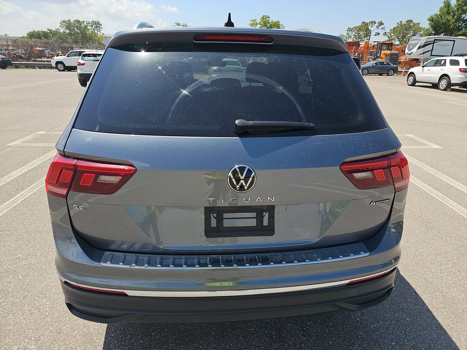 2022 Volkswagen Tiguan 2.0T SE AWD