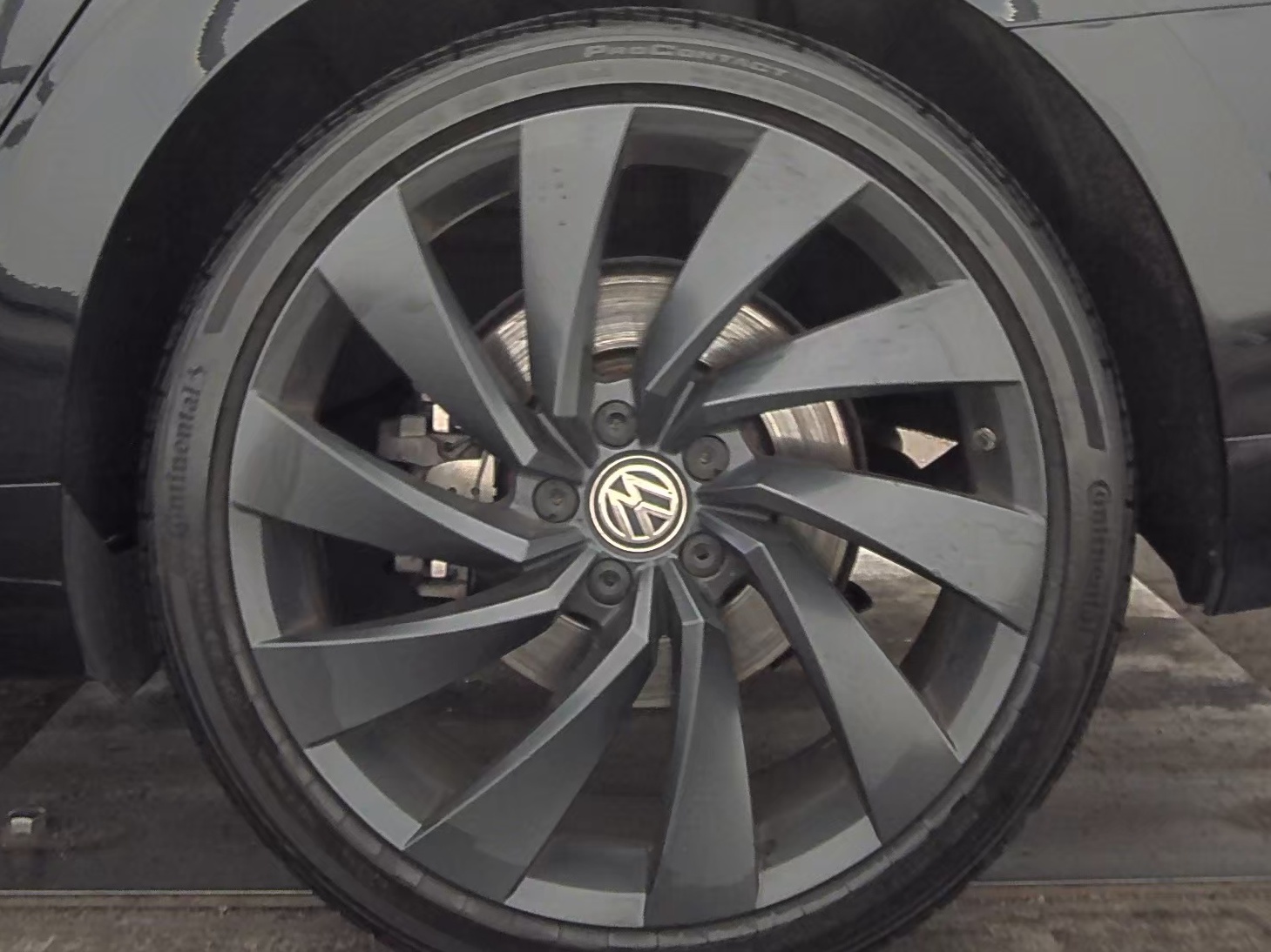 2019 Volkswagen Arteon 2.0T SEL R-Line AWD