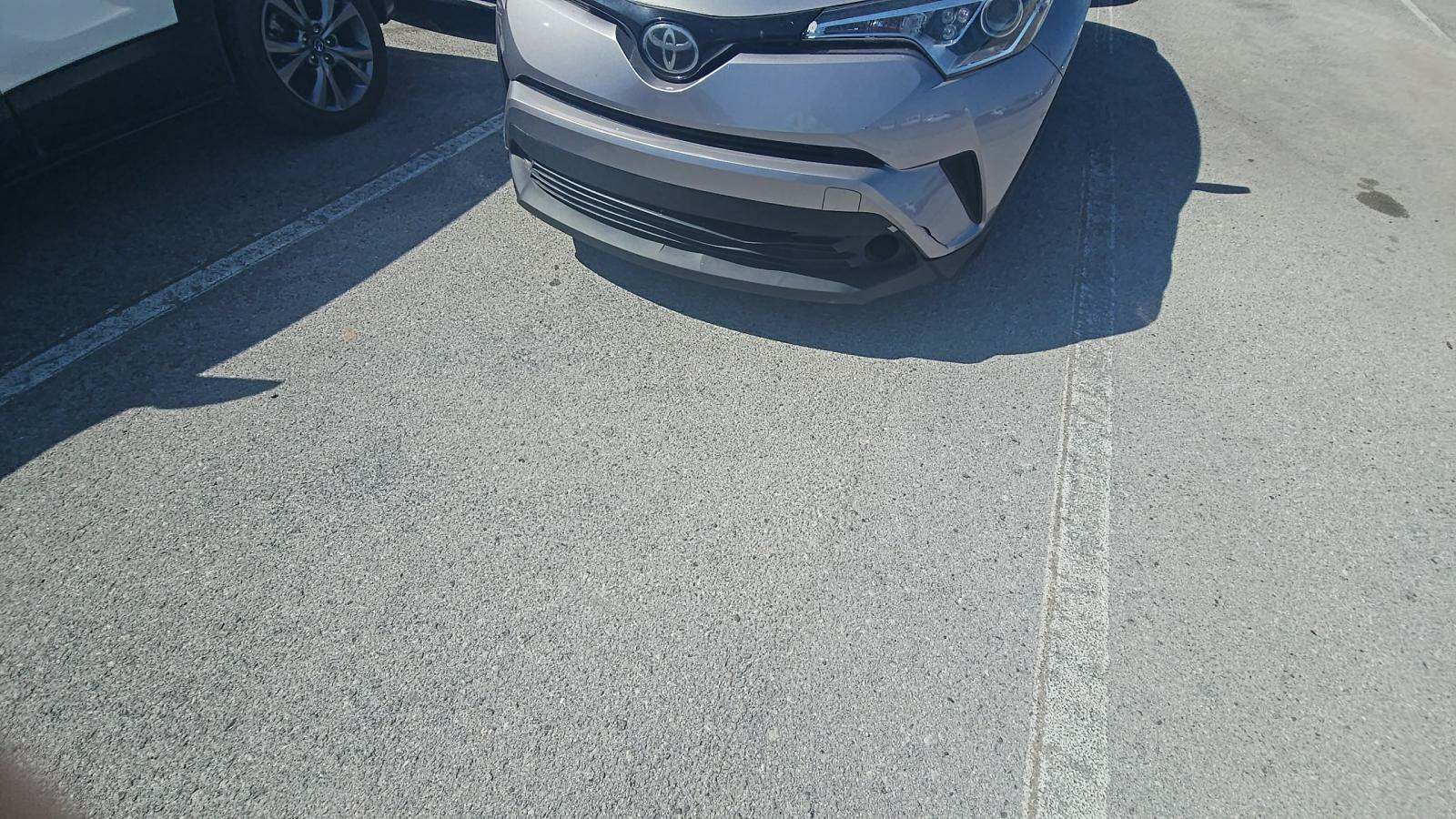 2018 Toyota C-HR XLE FWD