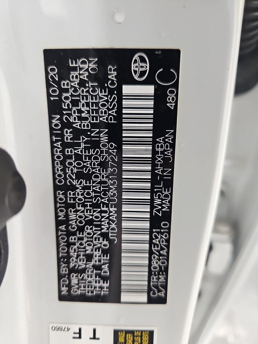2021 Toyota Prius Limited FWD
