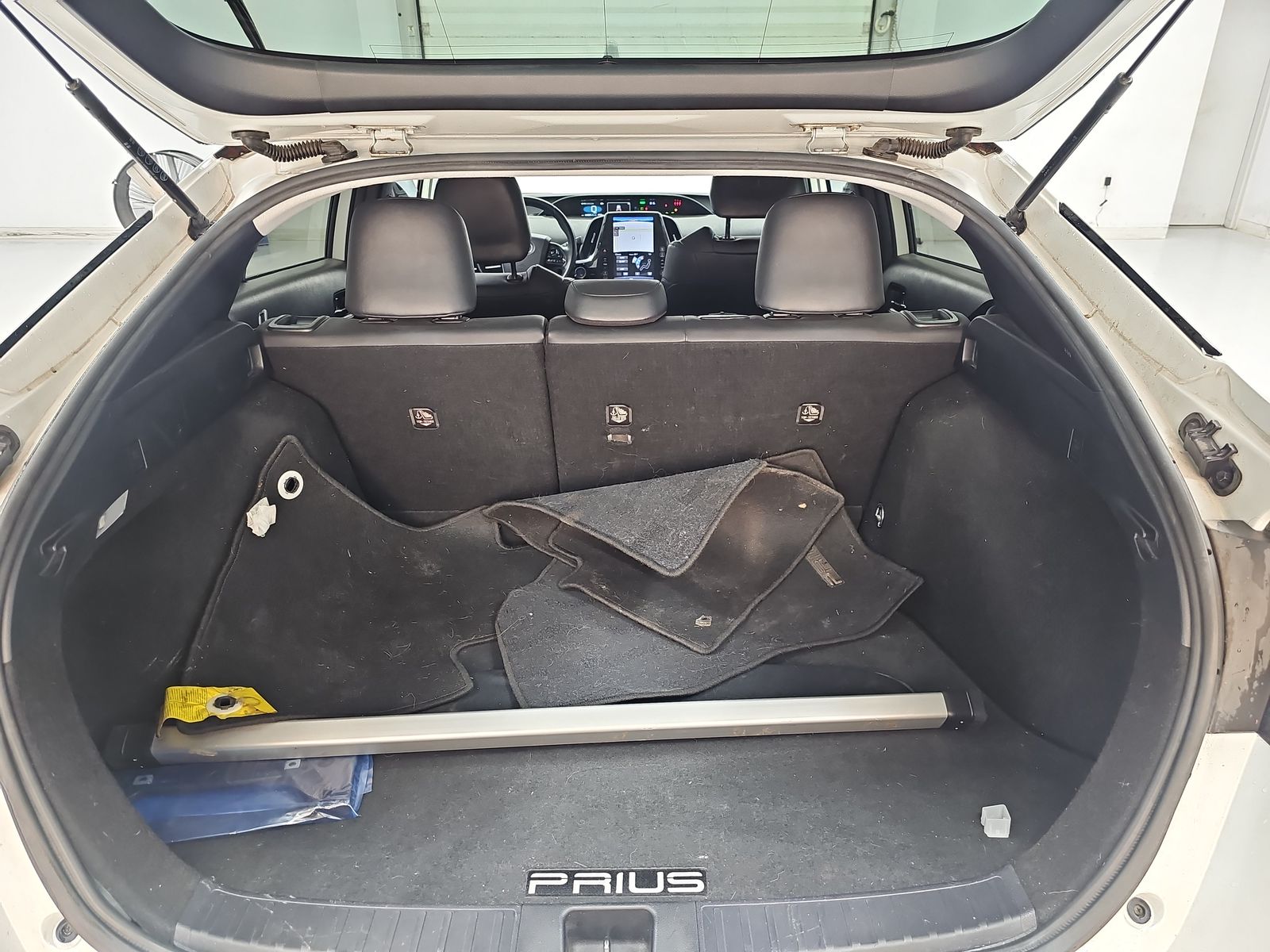 2021 Toyota Prius Limited FWD