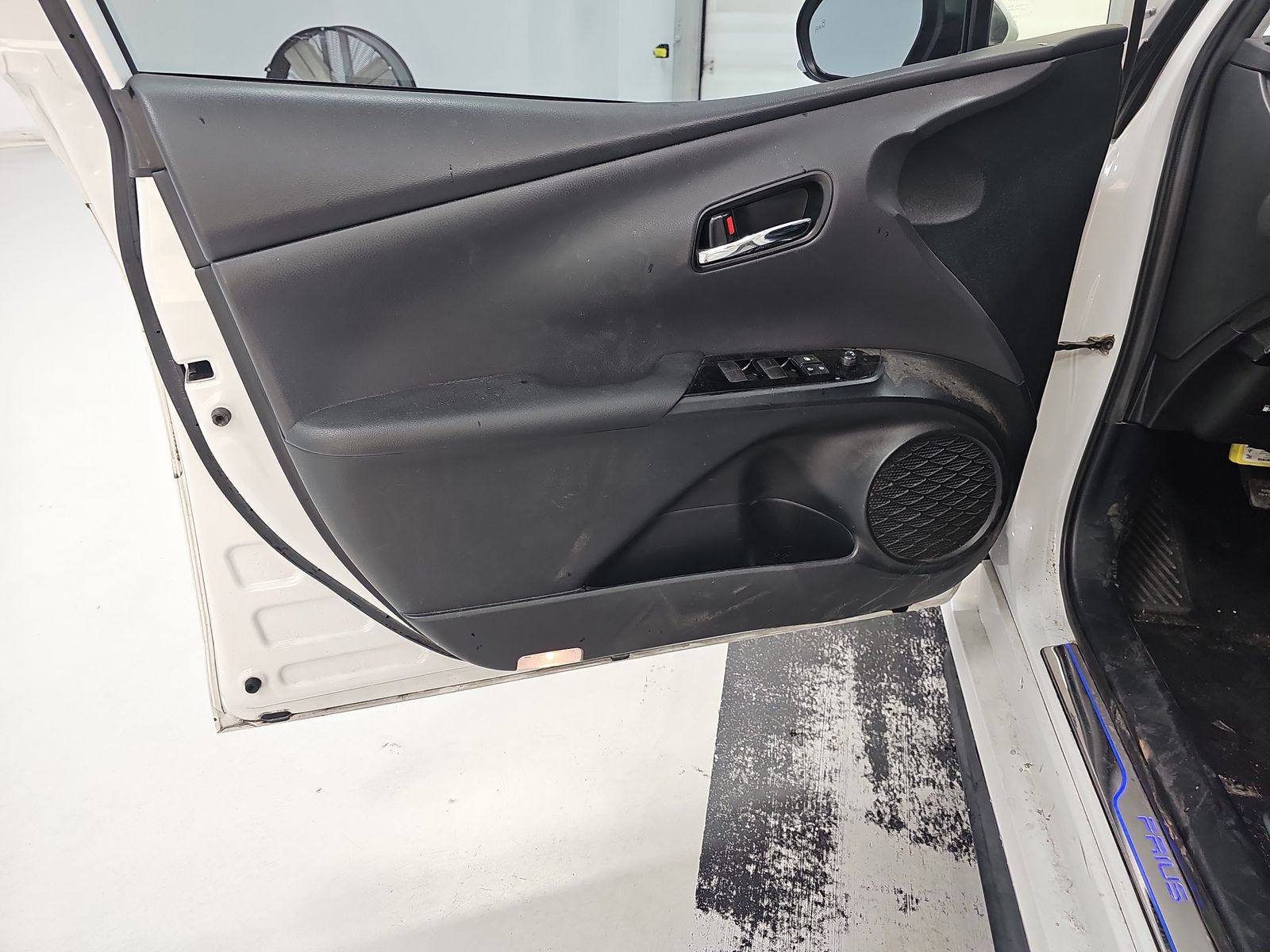 2021 Toyota Prius Limited FWD