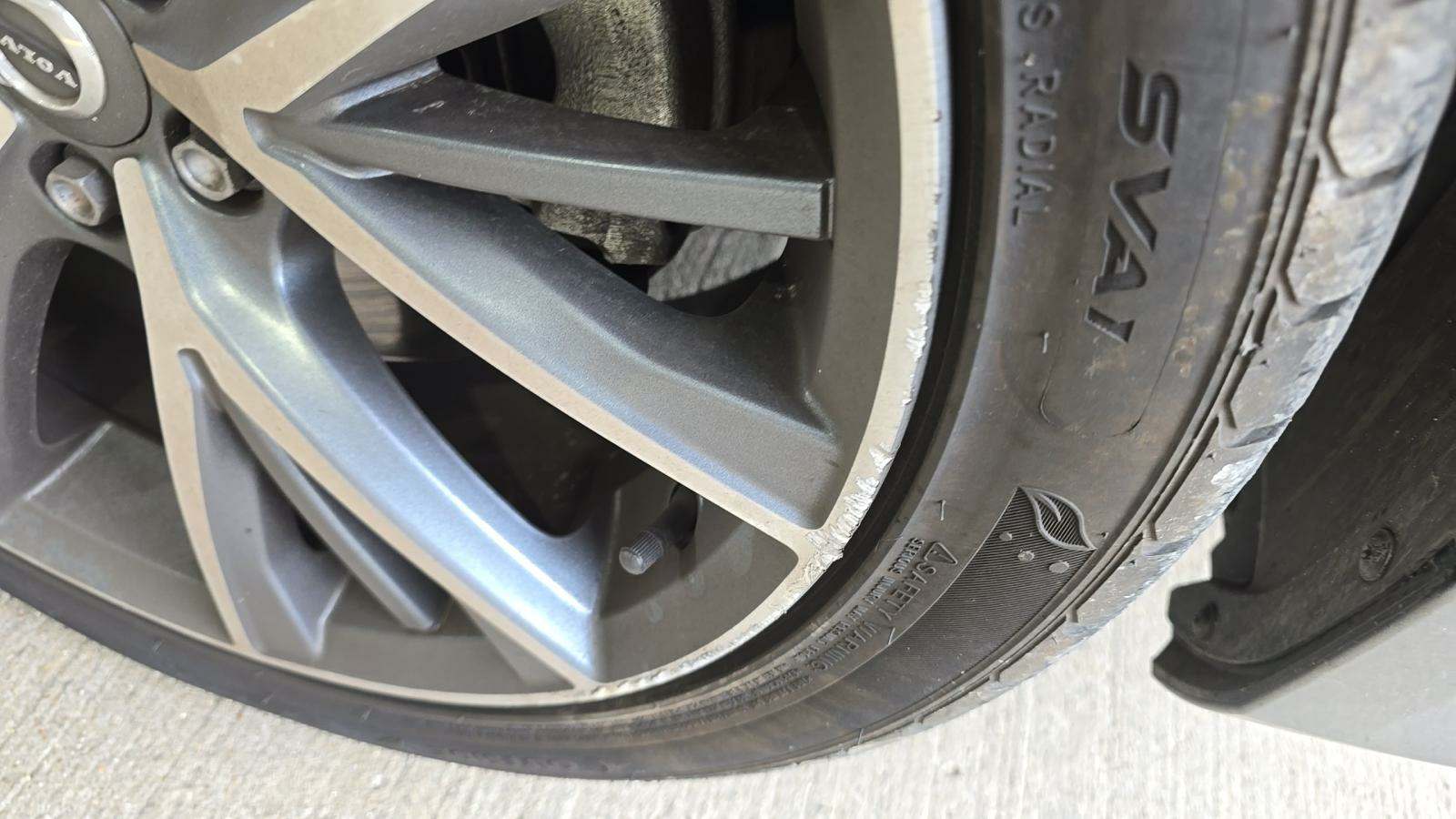 2018 Volvo S90 T5 Momentum AWD