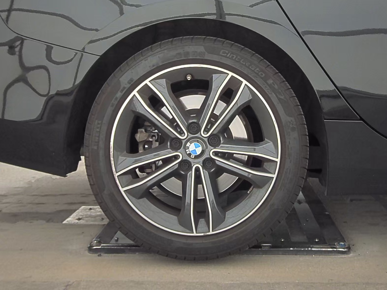 2024 BMW 2 Series 228i FWD
