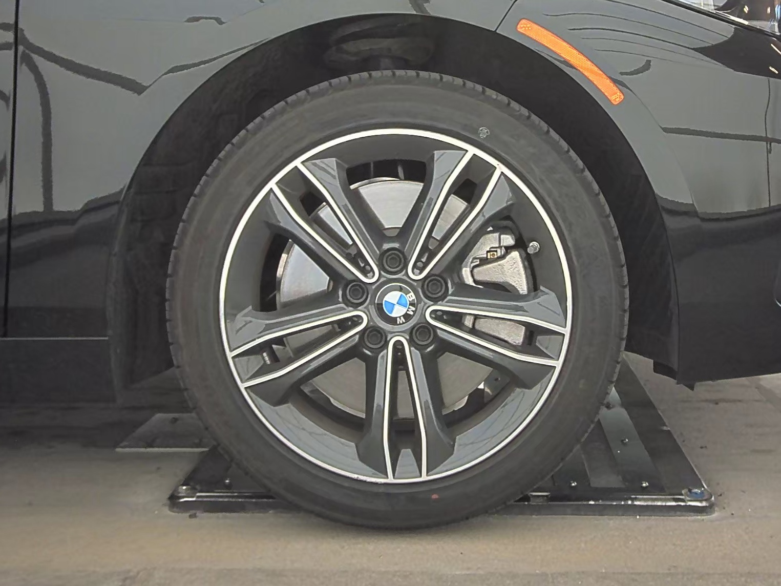 2024 BMW 2 Series 228i FWD