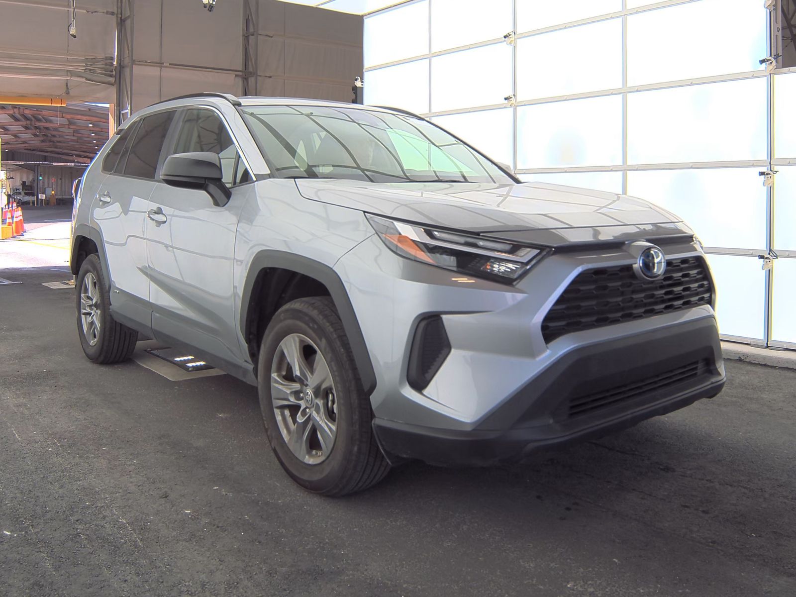 2024 Toyota RAV4 Hybrid LE AWD