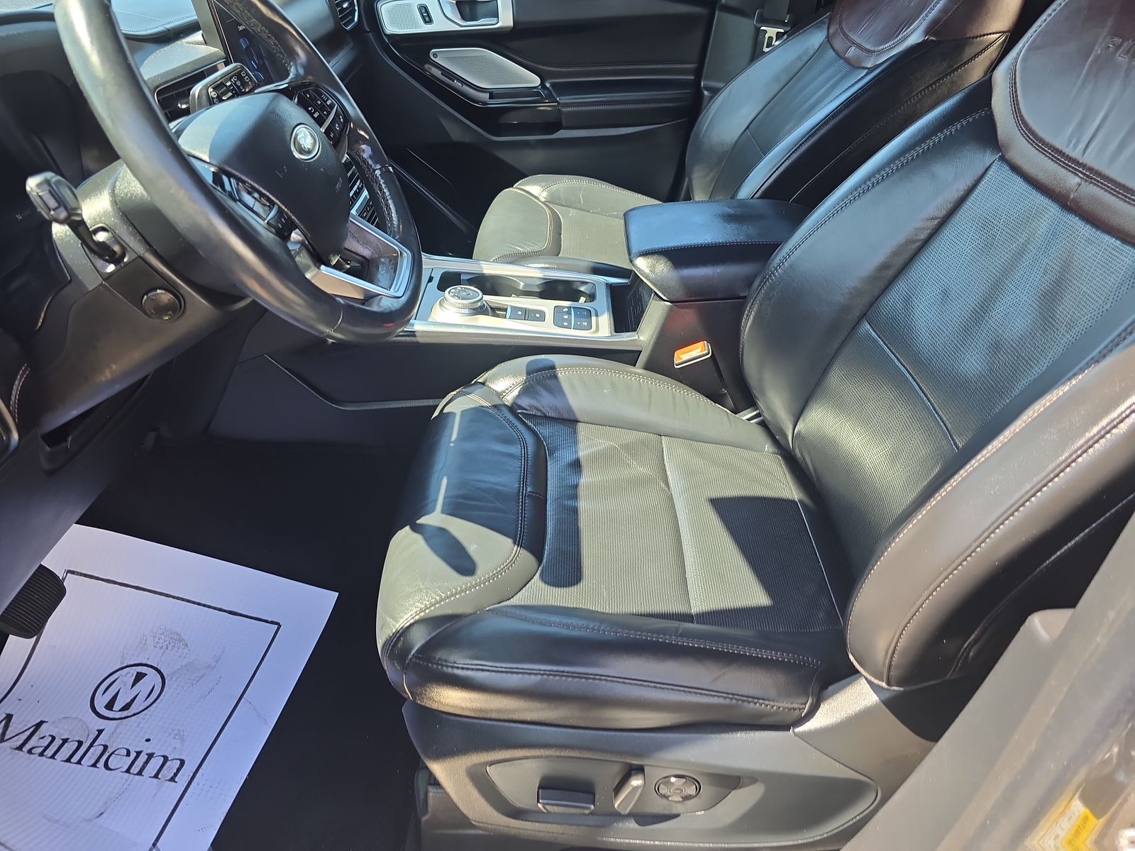 2022 Ford Explorer Platinum FWD