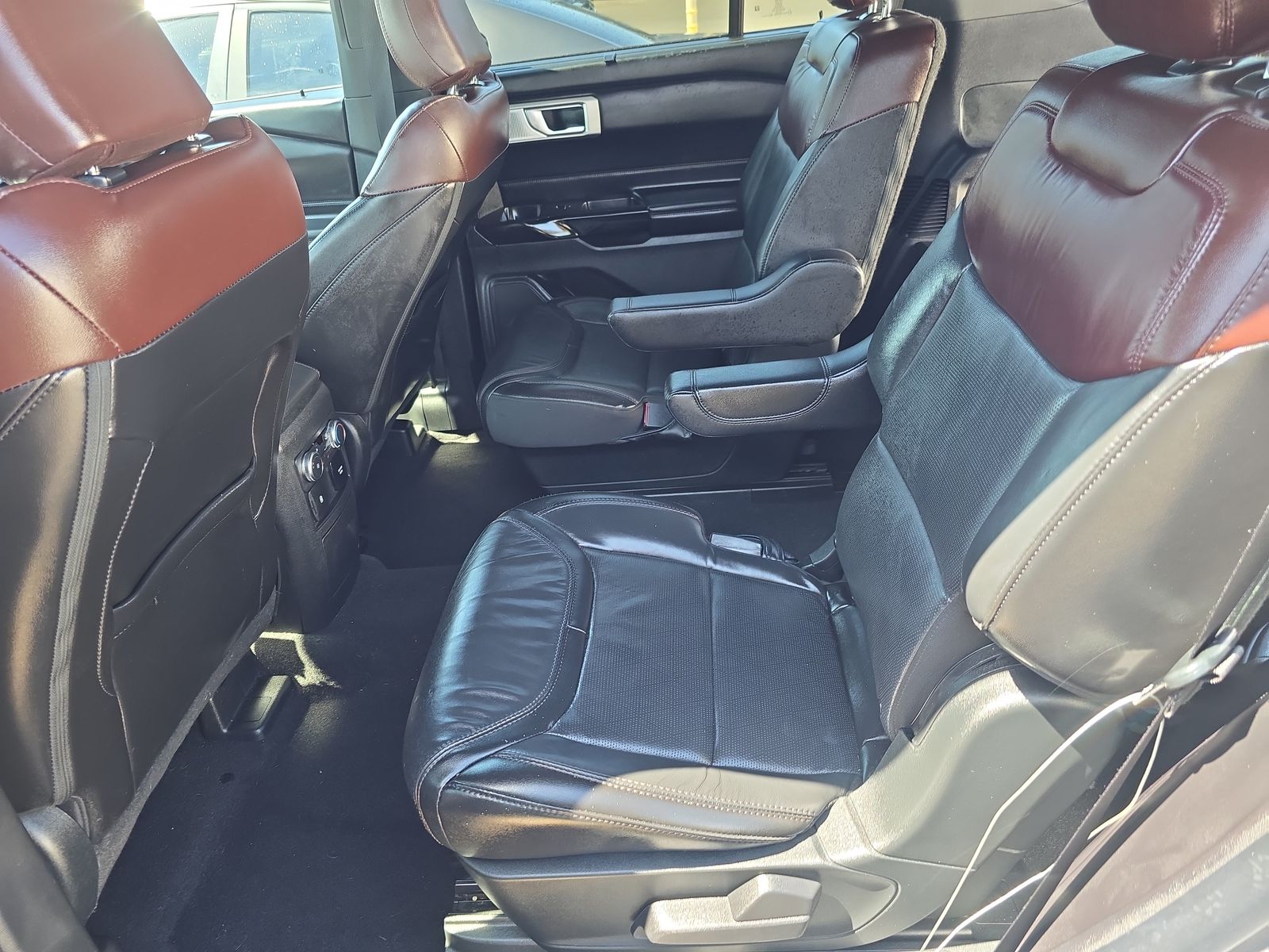 2022 Ford Explorer Platinum FWD