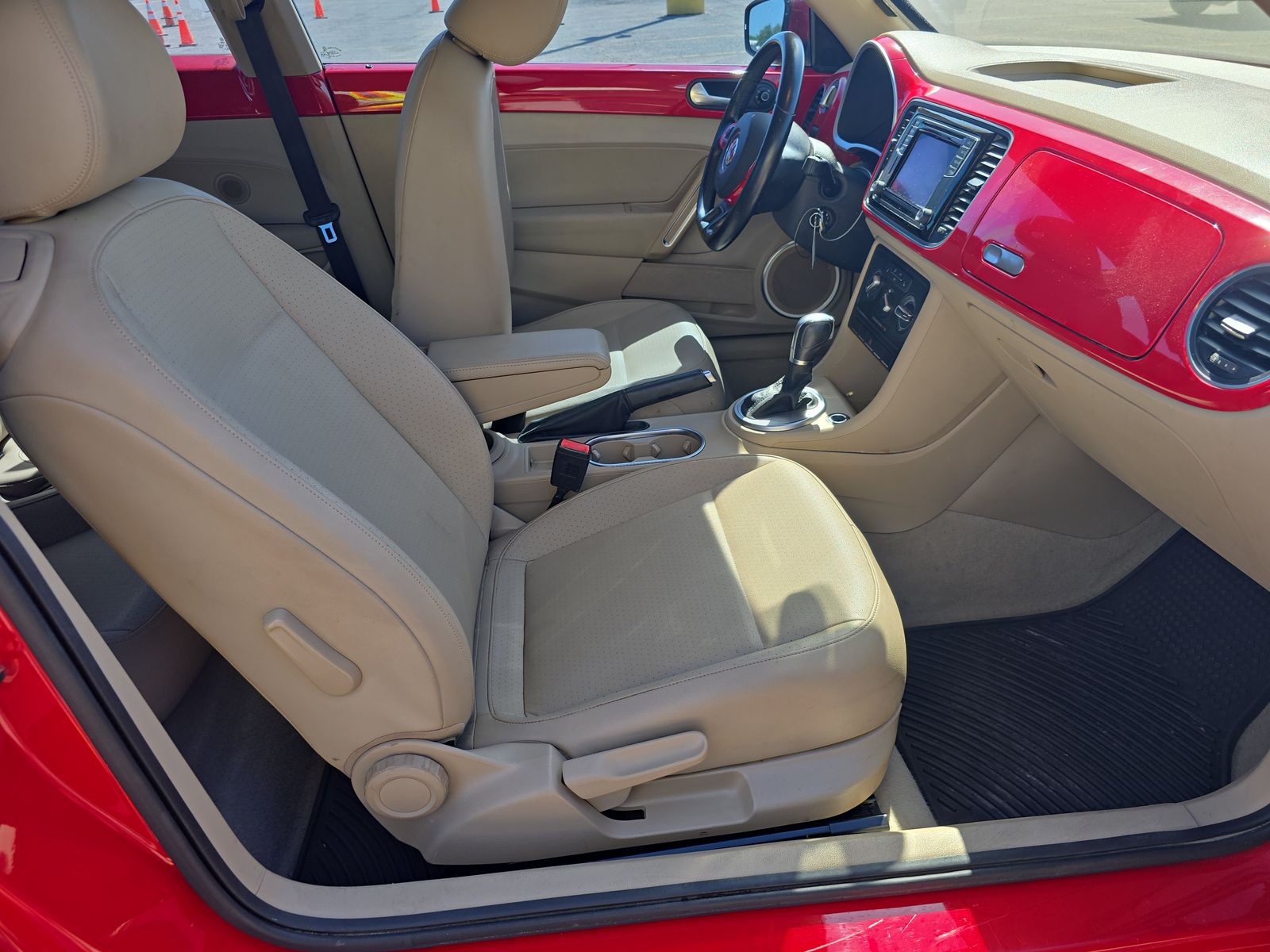 2016 Volkswagen Beetle 1.8T SEL FWD