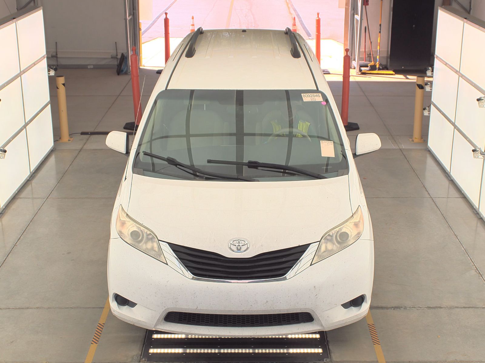 2014 Toyota Sienna LE FWD