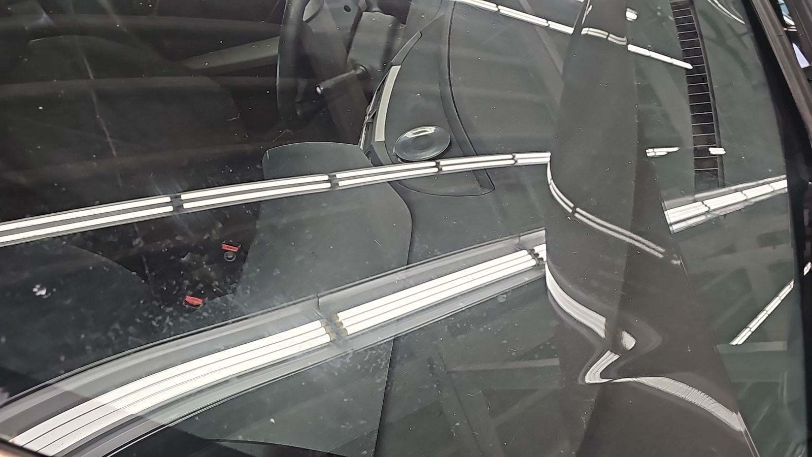 2010 Toyota Yaris Base FWD