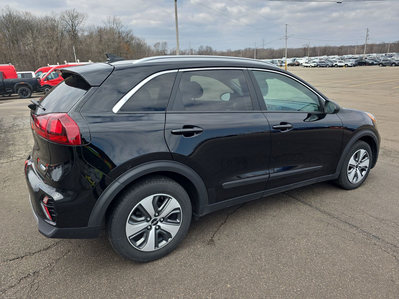 2022 Kia Niro LX FWD