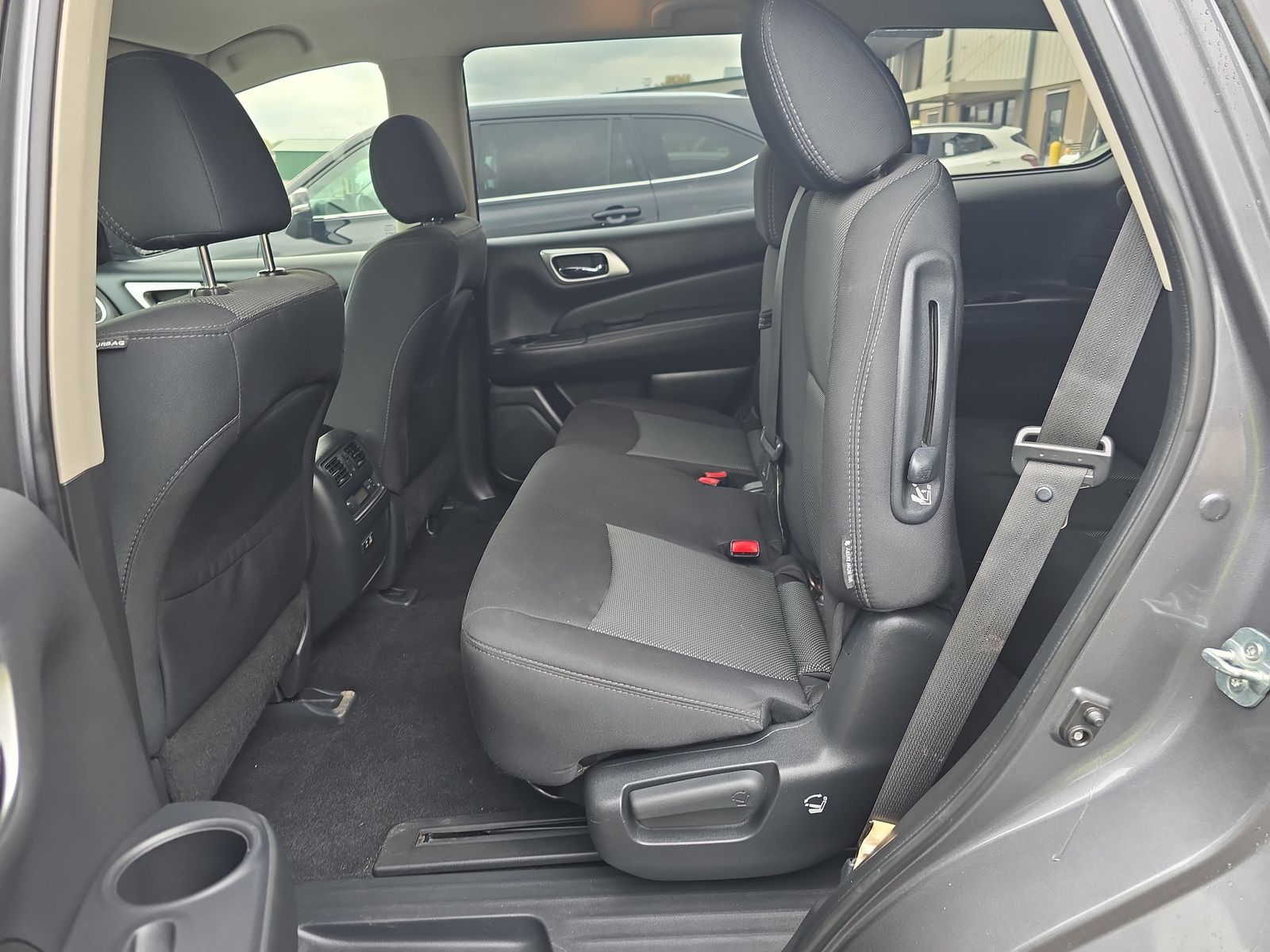 2019 Nissan Pathfinder SV AWD