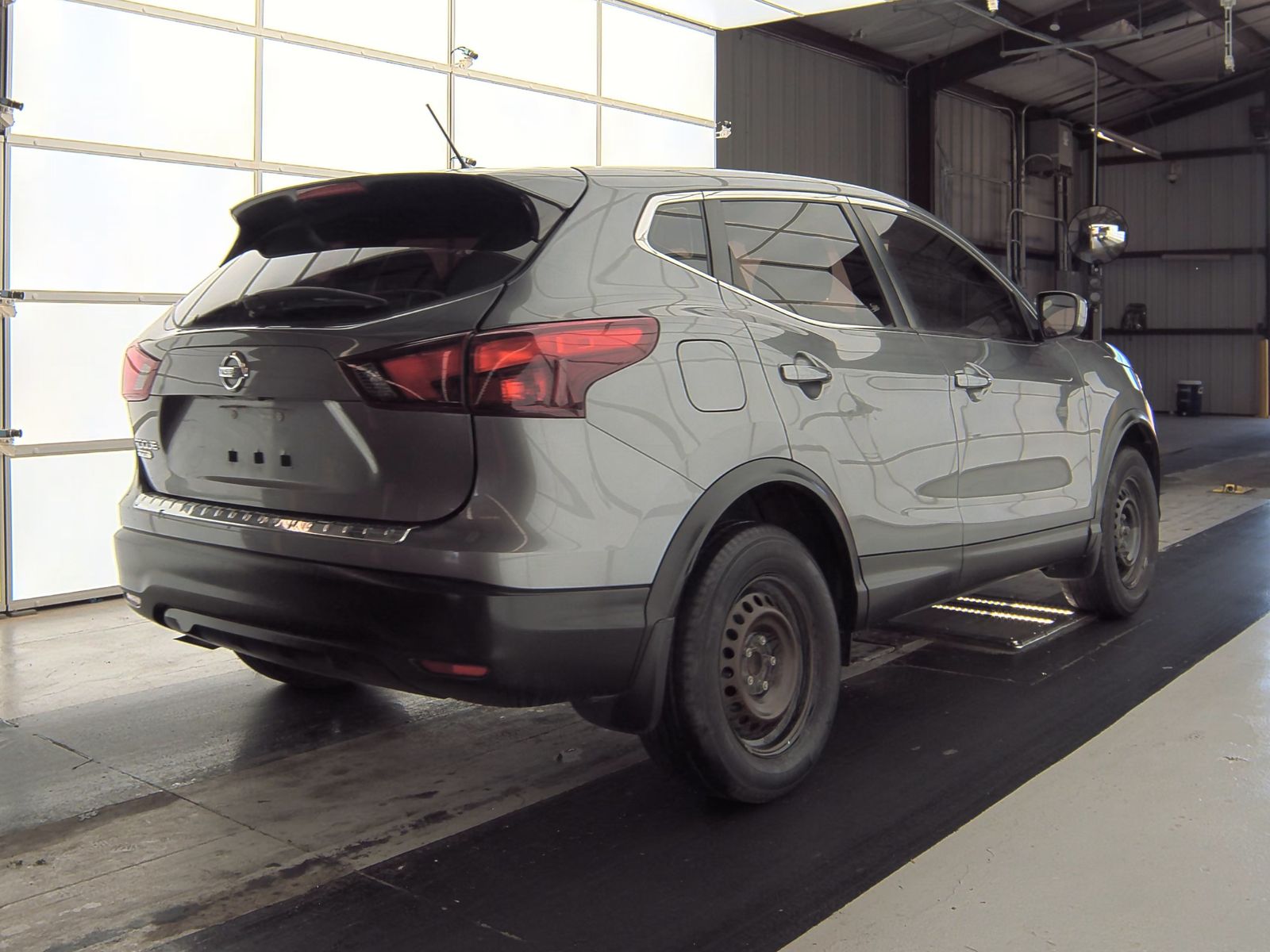 2019 Nissan Rogue Sport S FWD