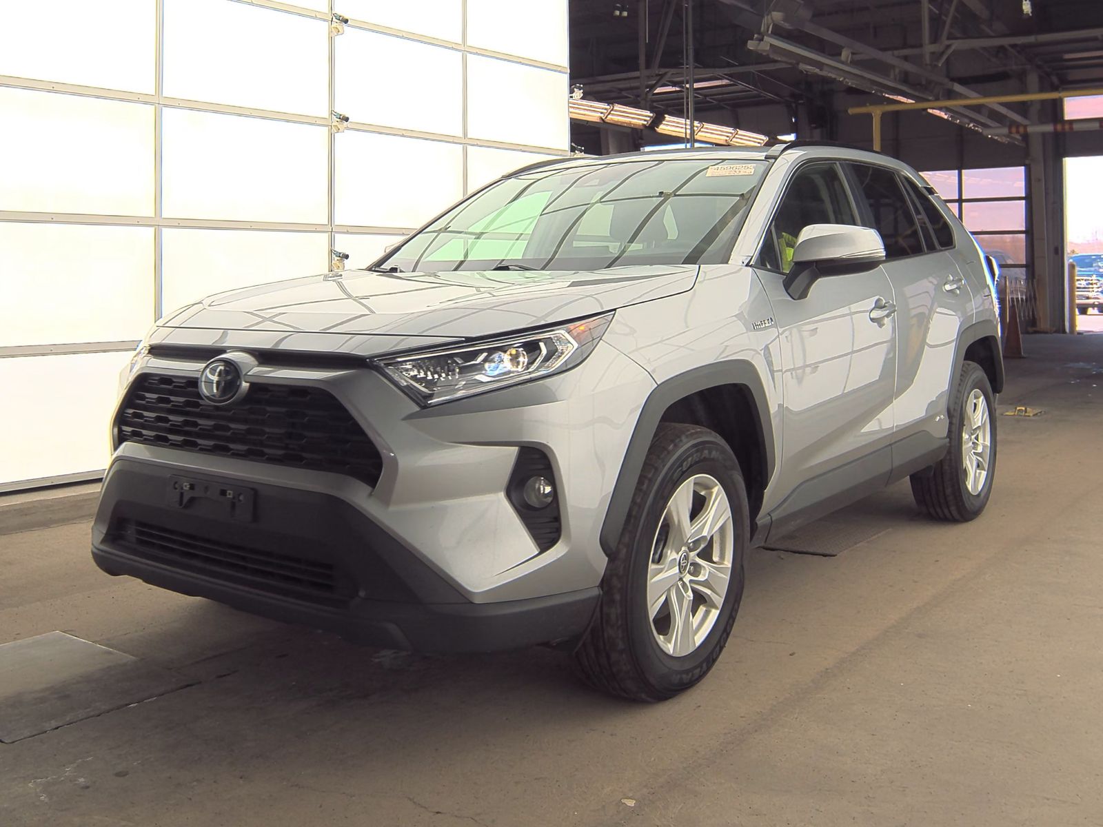 2021 Toyota RAV4 Hybrid XLE AWD