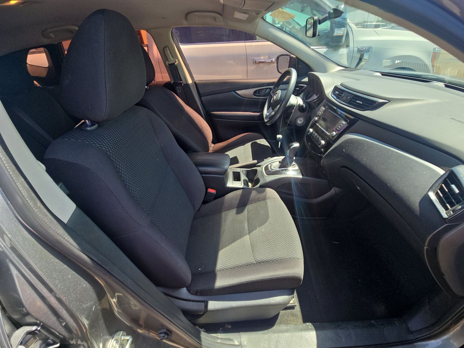 2019 Nissan Rogue Sport S FWD