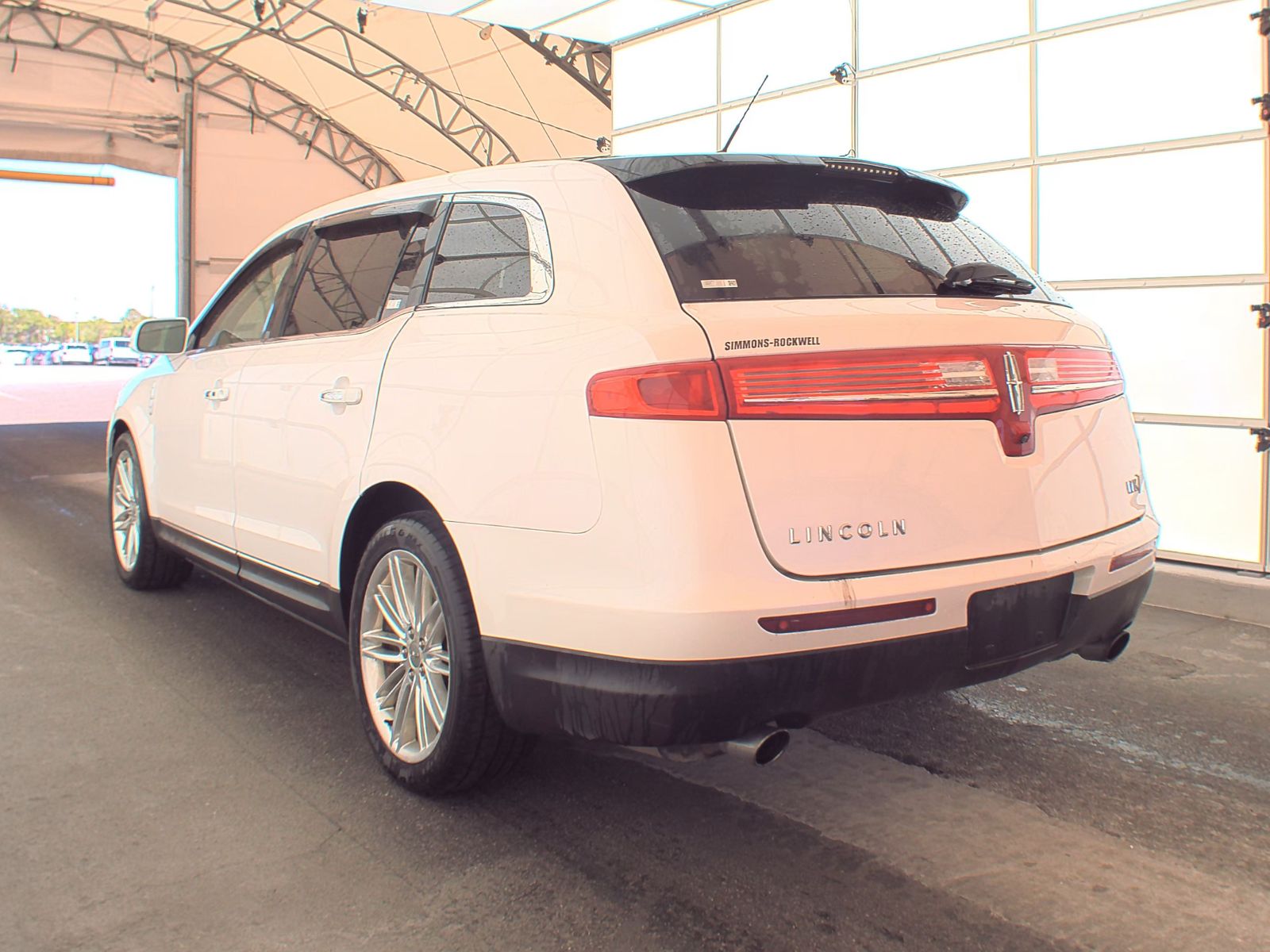 2019 Lincoln MKT Reserve AWD