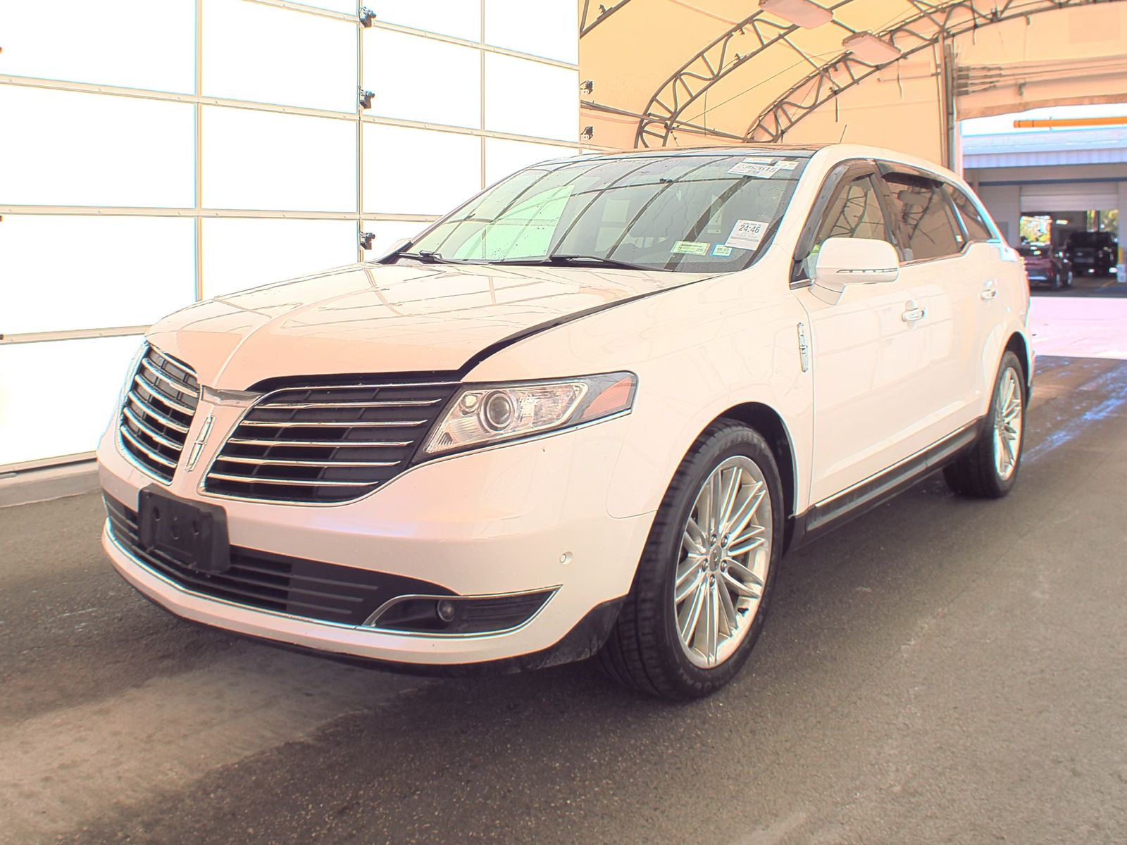 2019 Lincoln MKT Reserve AWD