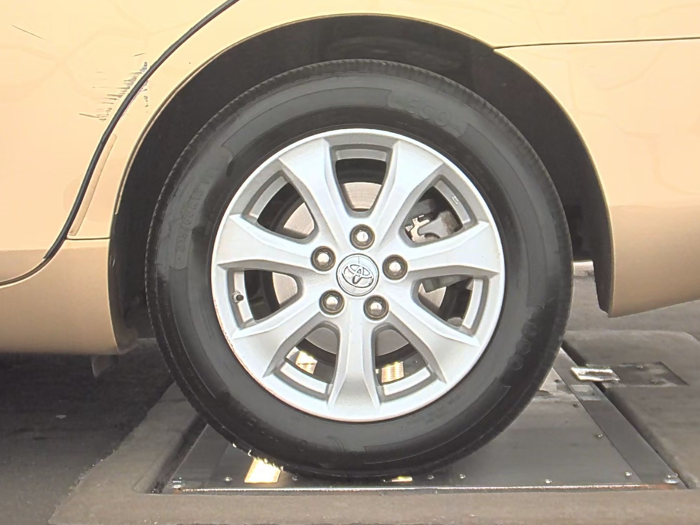 2011 Toyota Camry LE FWD
