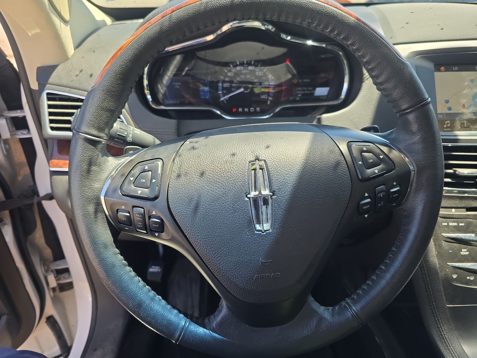 2019 Lincoln MKT Reserve AWD