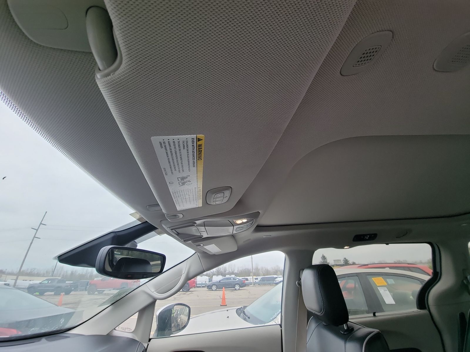 2023 Chrysler Pacifica Limited FWD