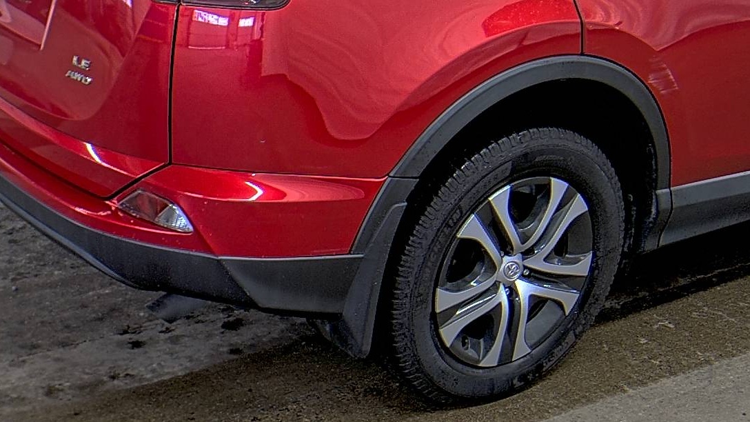 2017 Toyota RAV4 LE AWD