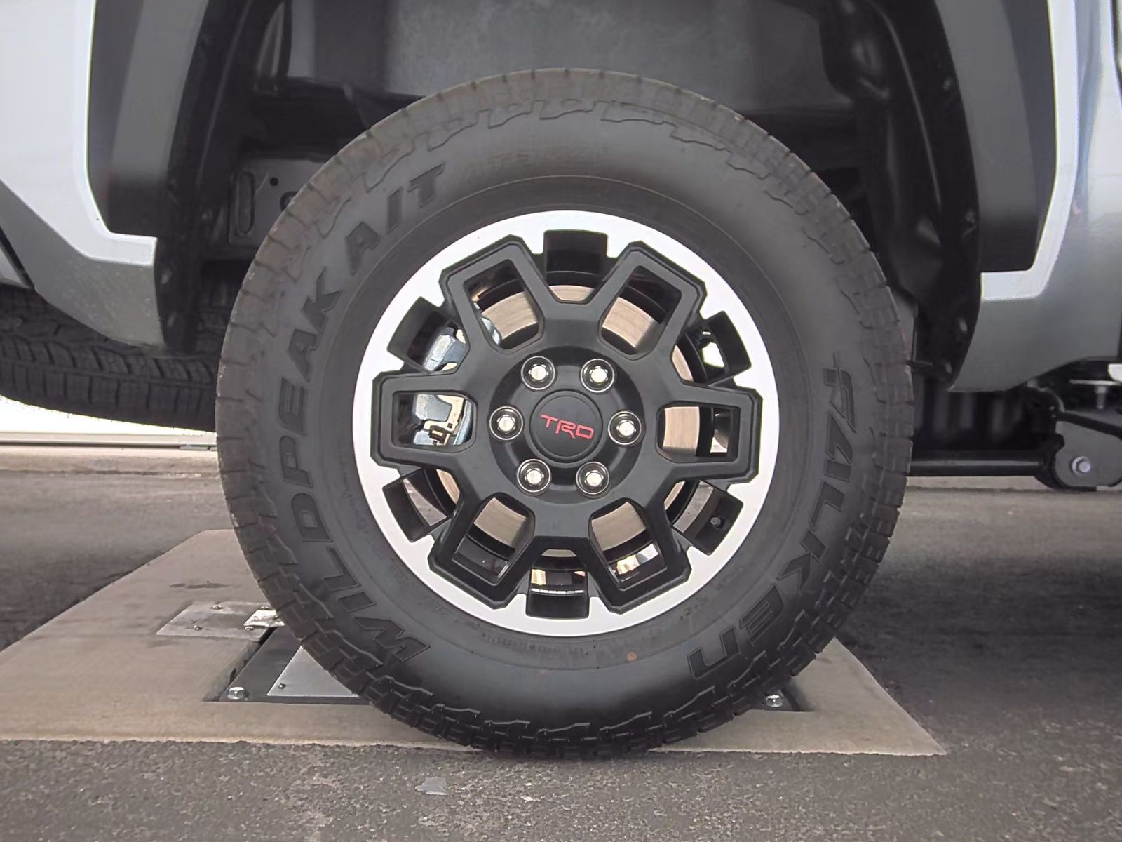2024 Toyota Tacoma Hybrid TRD Off-Road AWD