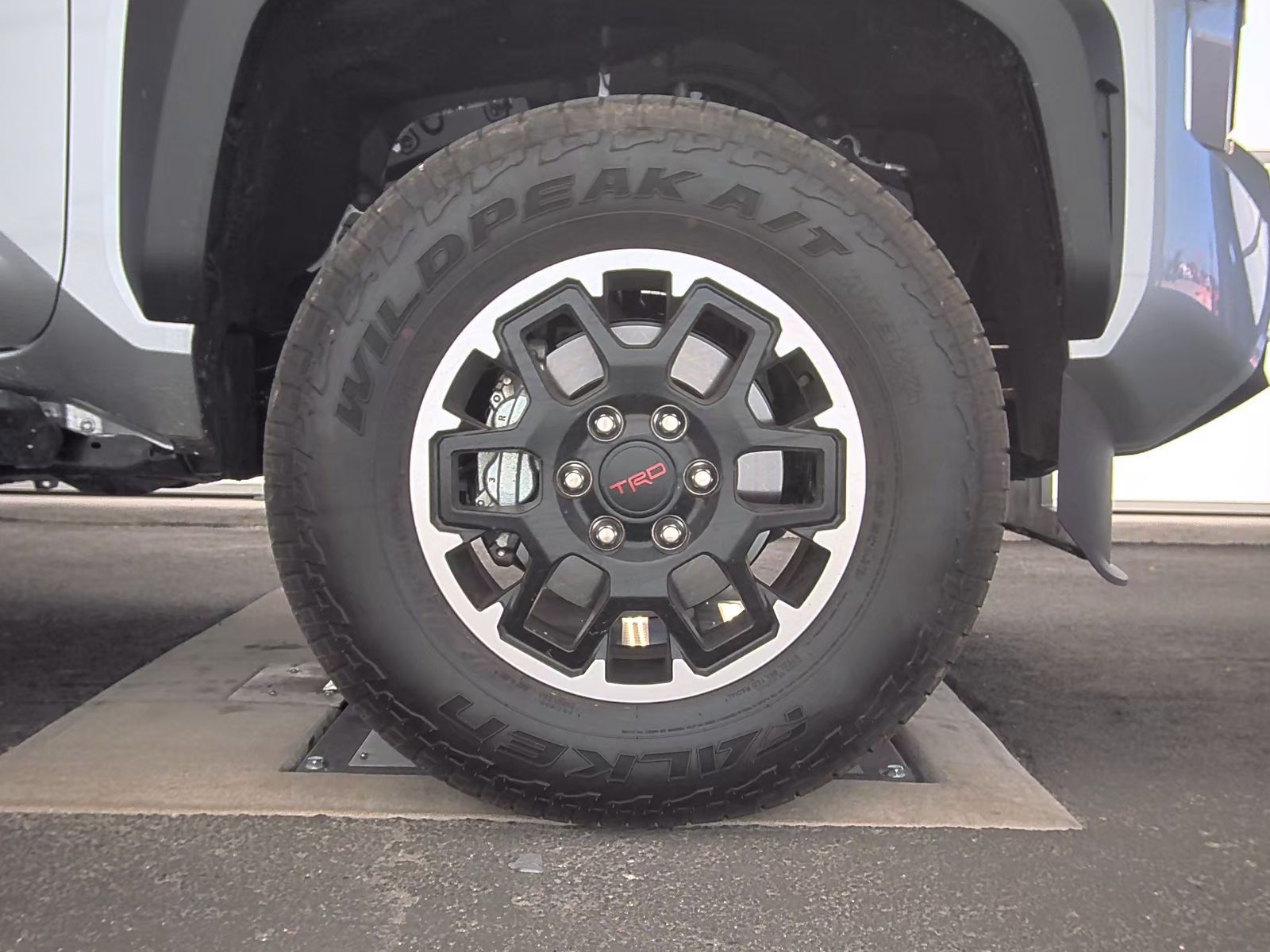 2024 Toyota Tacoma Hybrid TRD Off-Road AWD