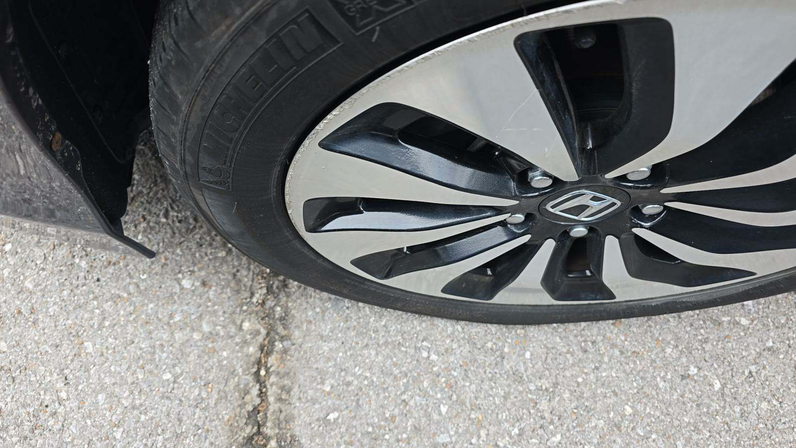 2017 Honda Accord Hybrid Base FWD