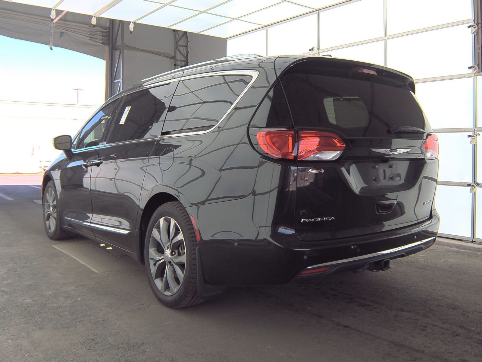 2018 Chrysler Pacifica Limited FWD