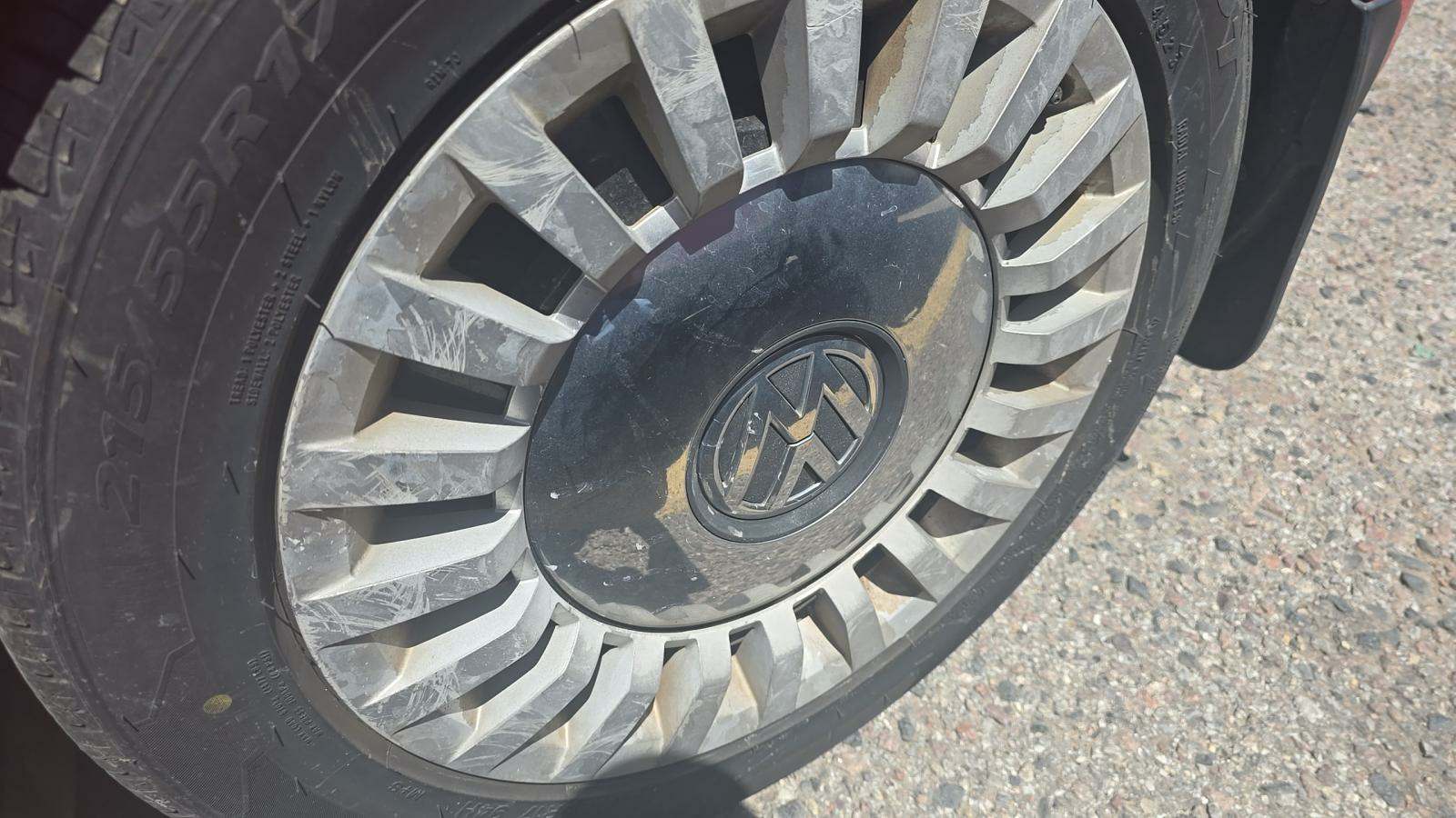 2016 Volkswagen Beetle 1.8T SEL FWD