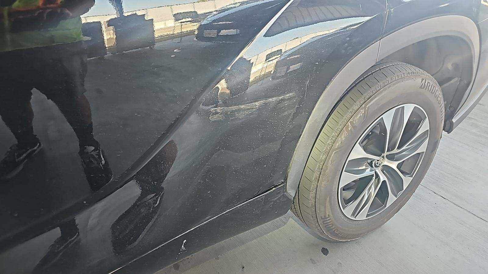 2022 Toyota Highlander Hybrid XLE FWD