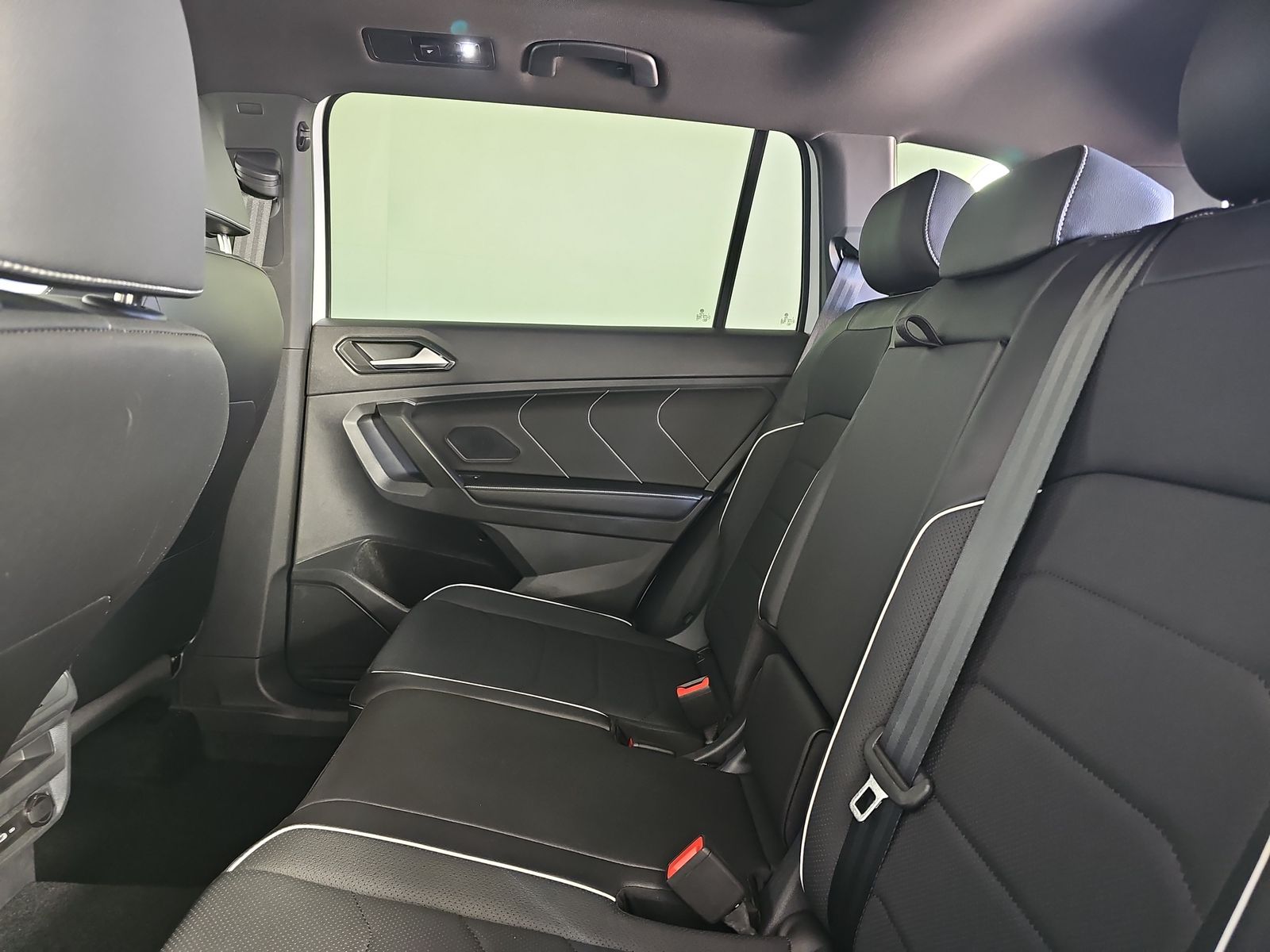 2024 Volkswagen Tiguan 2.0T SEL R-Line AWD