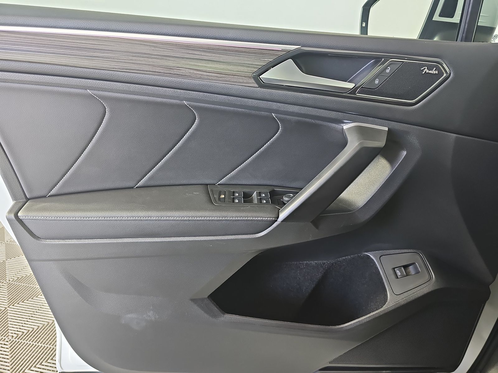 2024 Volkswagen Tiguan 2.0T SEL R-Line AWD