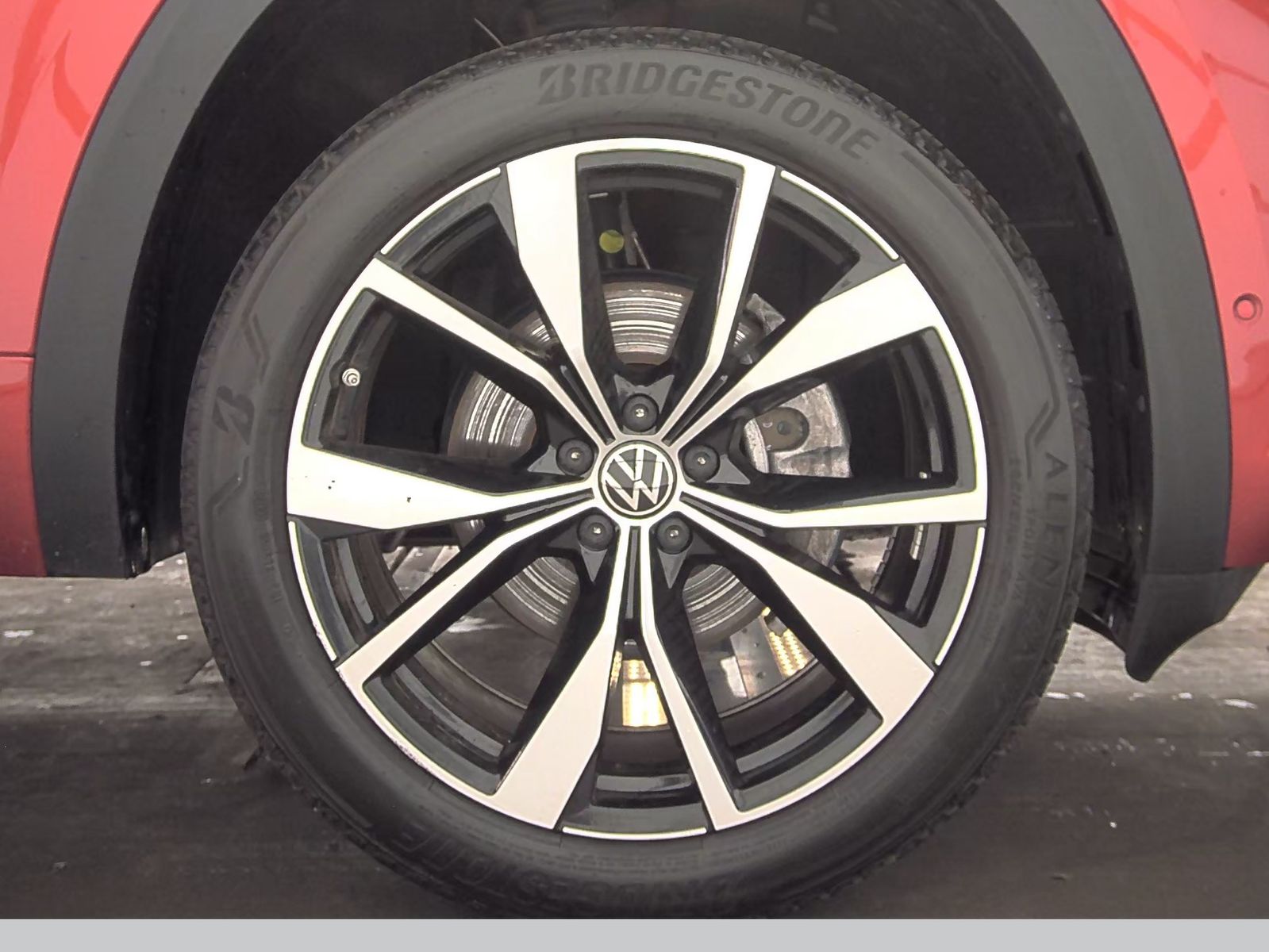 2024 Volkswagen Atlas 2.0T SEL Premium R-Line AWD