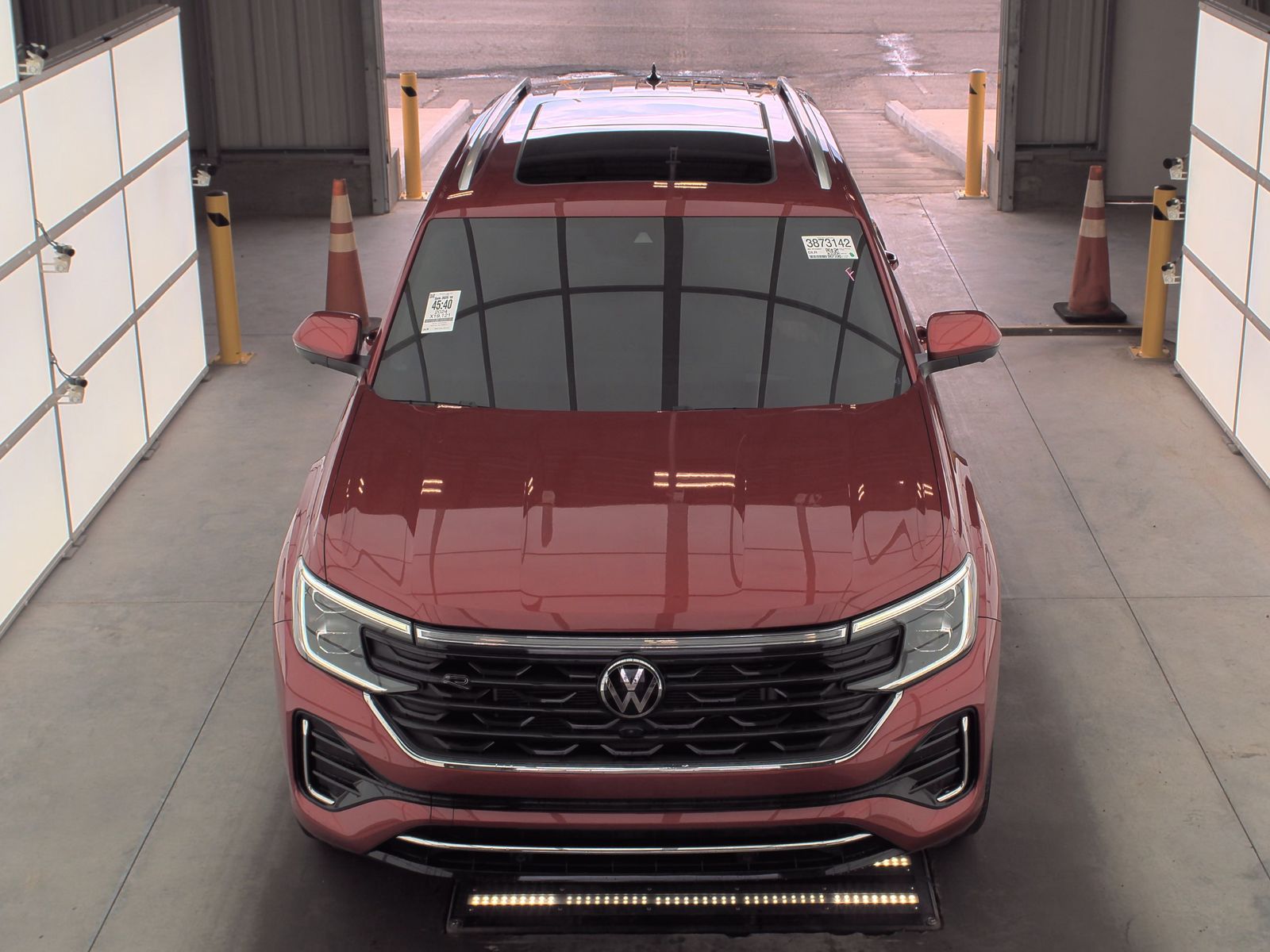 2024 Volkswagen Atlas 2.0T SEL Premium R-Line AWD