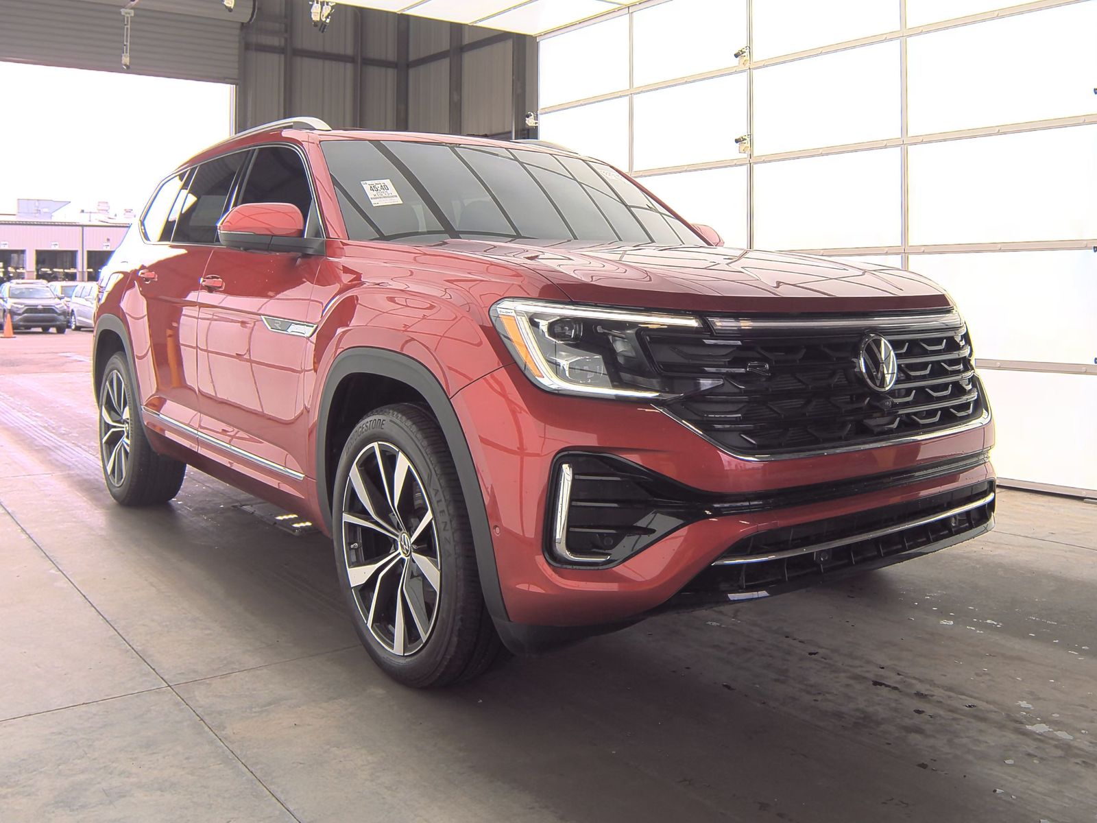 2024 Volkswagen Atlas 2.0T SEL Premium R-Line AWD