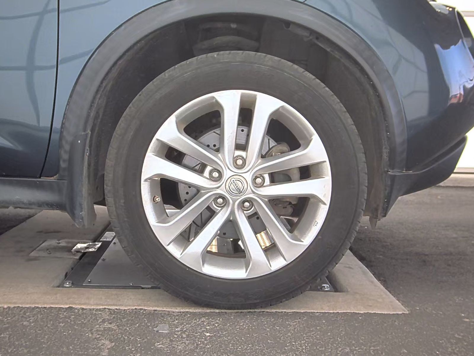 2014 Nissan JUKE SV FWD