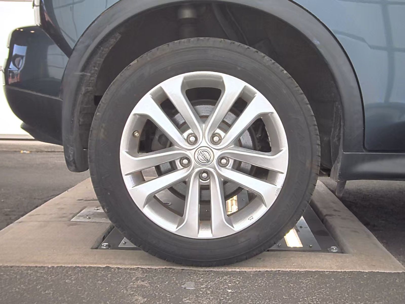 2014 Nissan JUKE SV FWD
