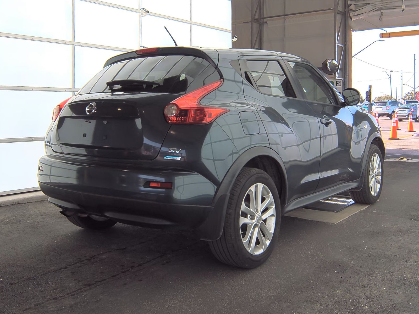 2014 Nissan JUKE SV FWD