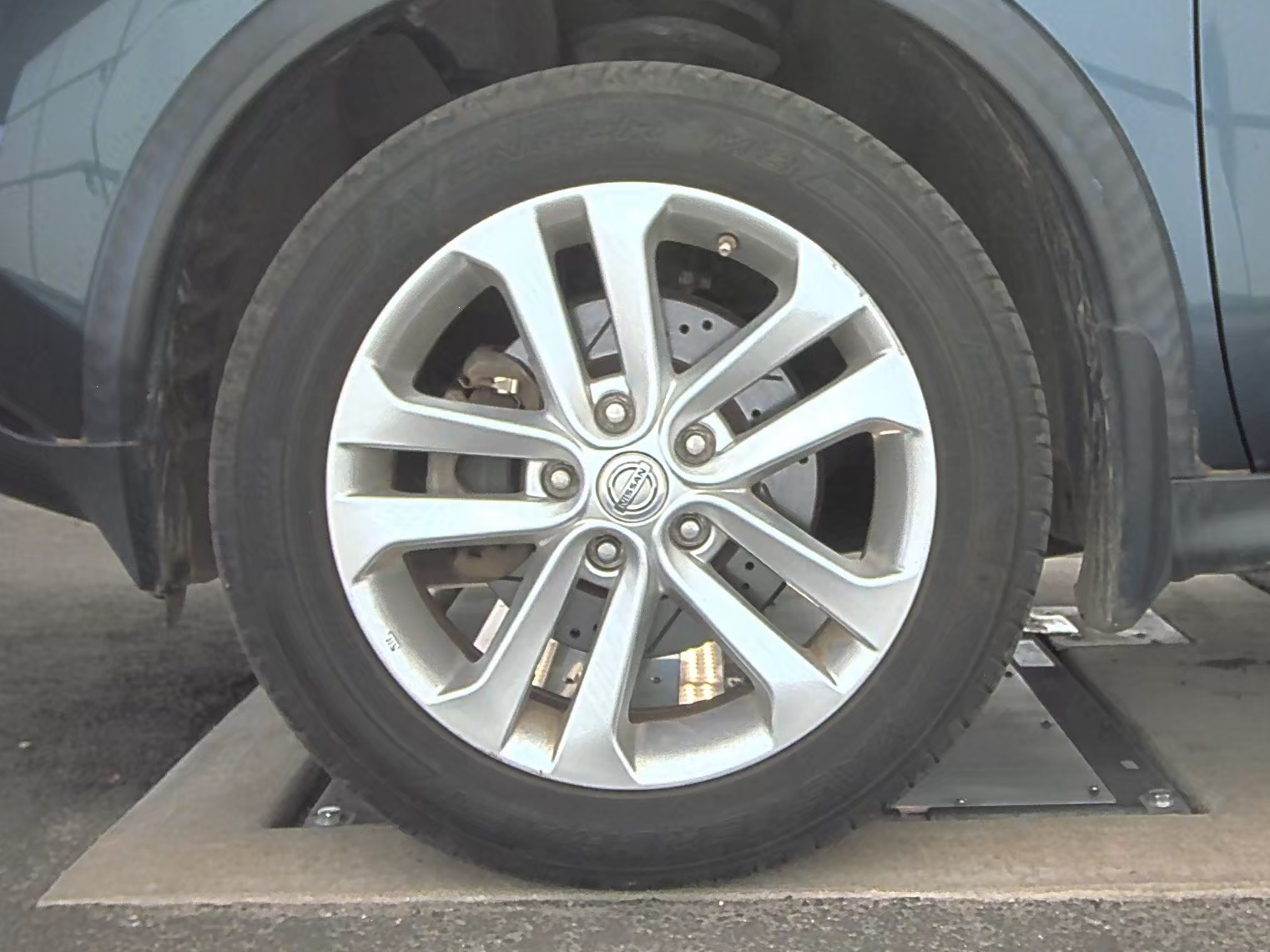 2014 Nissan JUKE SV FWD
