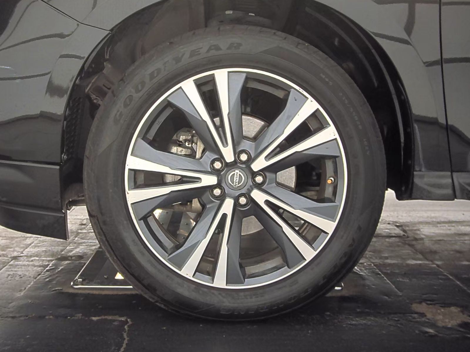 2018 Nissan Pathfinder Platinum FWD