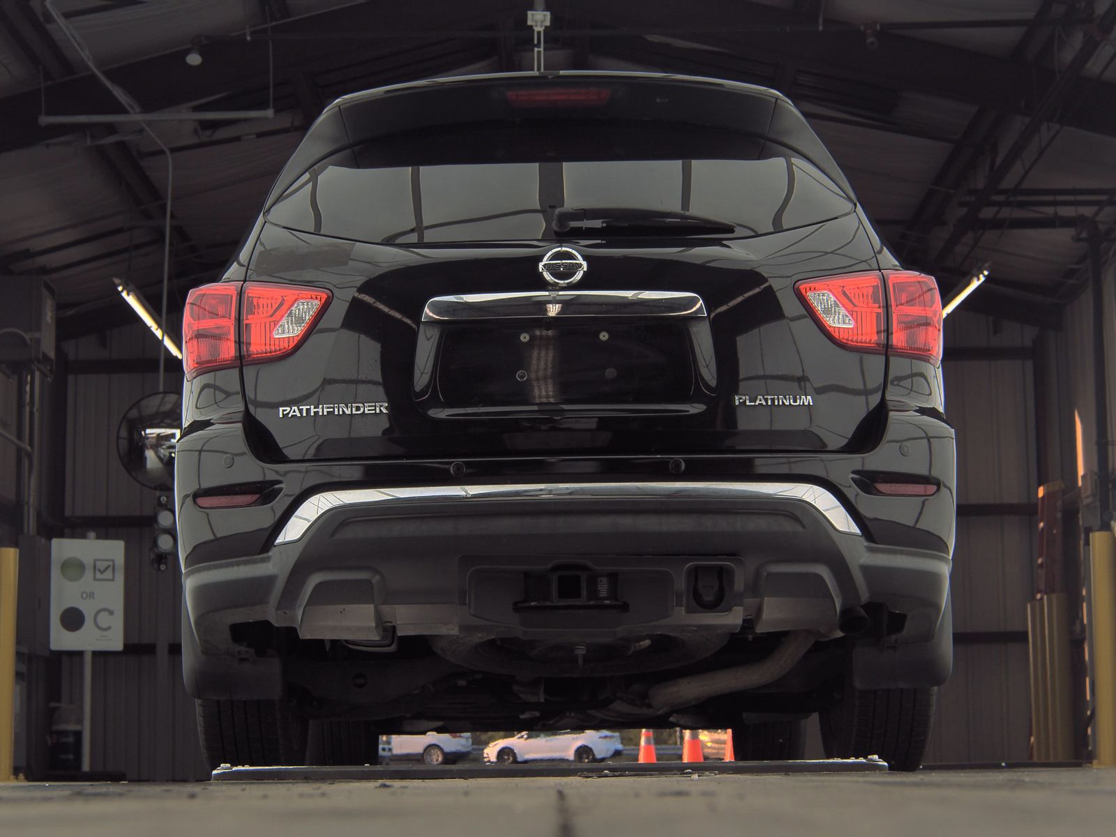 2018 Nissan Pathfinder Platinum FWD