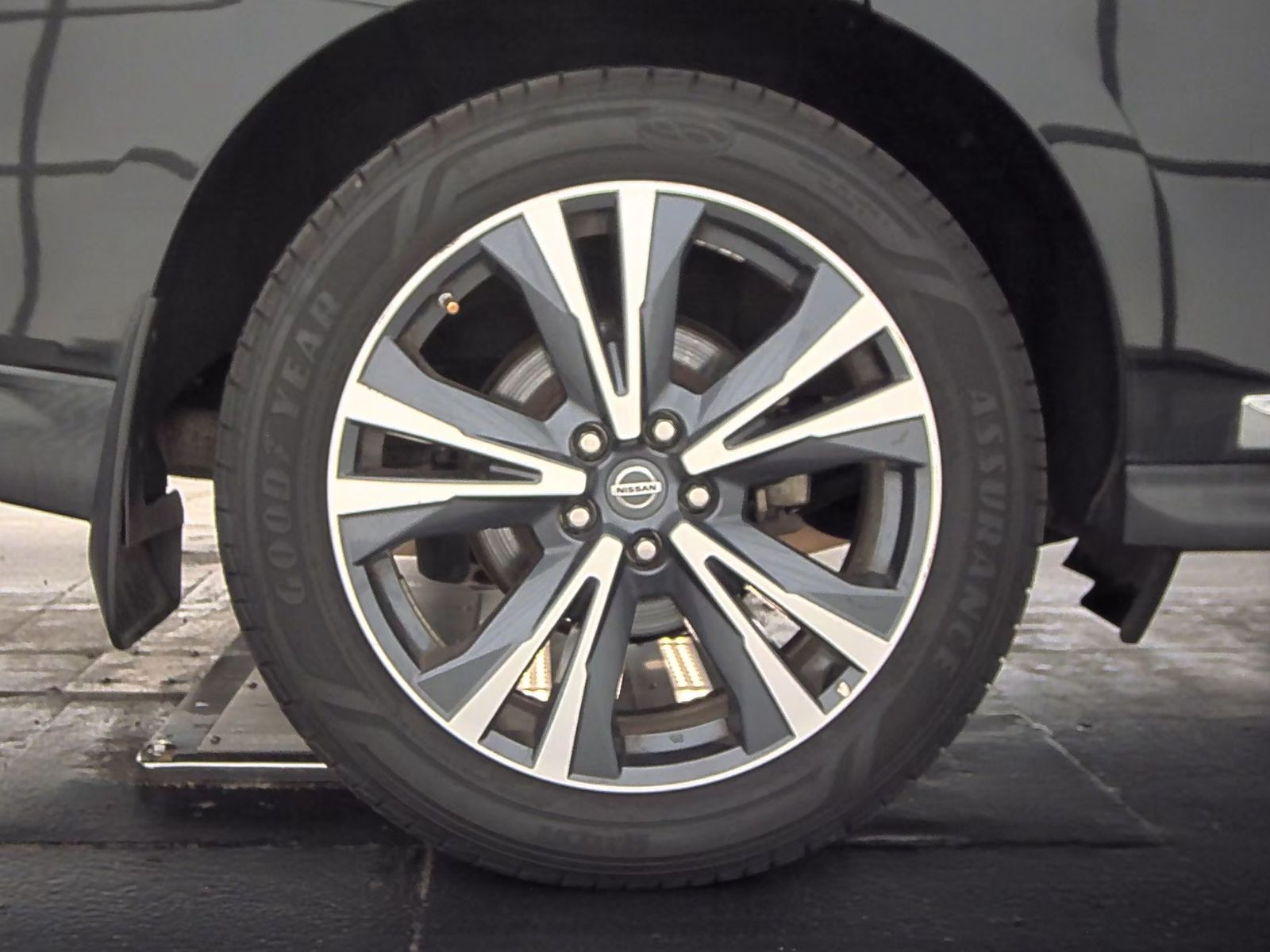 2018 Nissan Pathfinder Platinum FWD